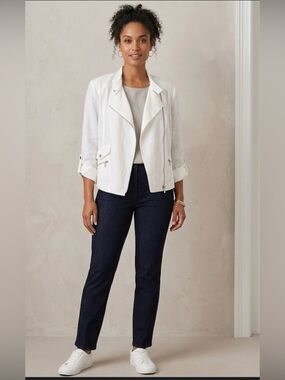 Jones New York Linen Blend Women's White Crop Jacket size Medium NWT